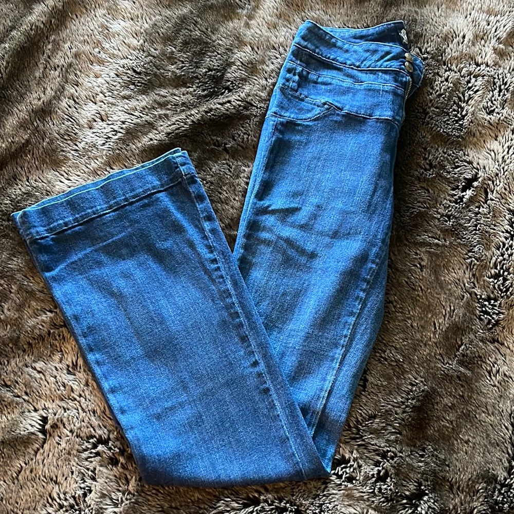 Anlo High Rise Flared Jeans